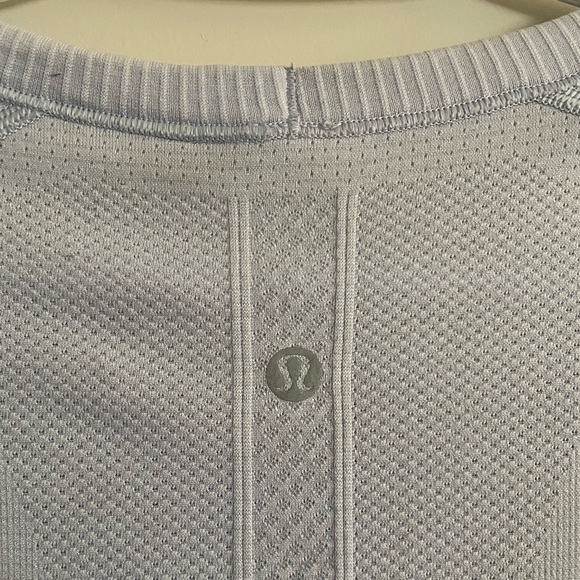 LULULEMON SWIFTLY TECH TEE - Picture 3 of 3